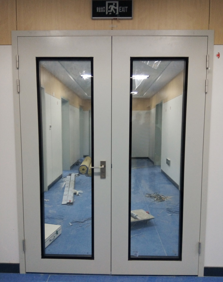 醫院樓道鋼制門.jpg 醫院樓道鋼制門.jpg